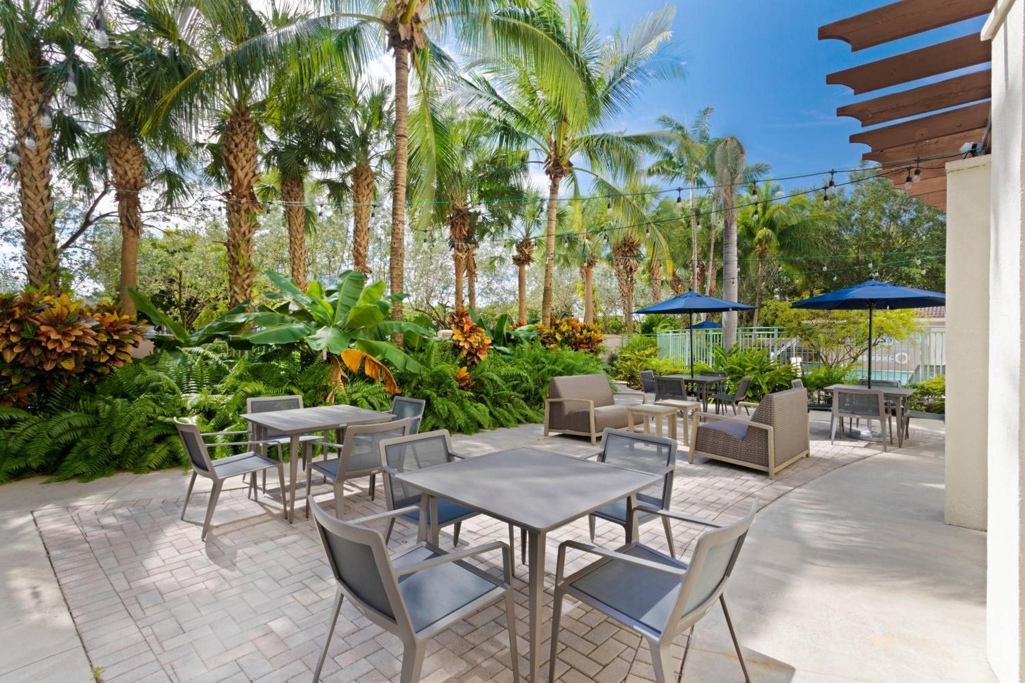 Courtyard Fort Lauderdale Sw Miramar Exterior photo