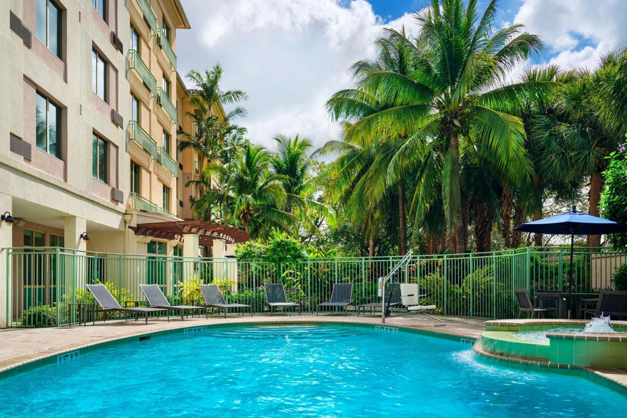 Courtyard Fort Lauderdale Sw Miramar Exterior photo